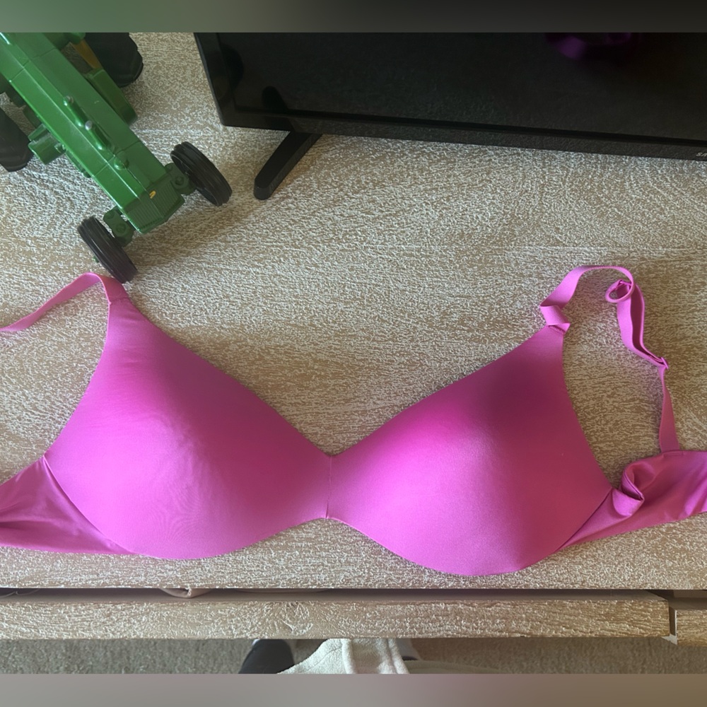 Skims Wireless Form push up bra - neon orchid